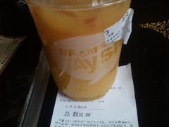芒果蜜桃鲜果粒粒特饮-艾薯夫妇Aysh(福田星河COCOPark店)