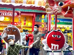 -m豆巧克力世界(上海世茂广场店)