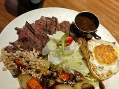 -POKEE VIA&Brunch·维娅(重庆来福士店)