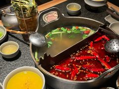 -三出山火锅(南京万象天地店)