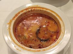 冬阴功汤-新加坡海鲜共和(名胜世界圣淘沙海滨坊)