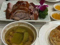 -香港新发烧腊茶餐厅(水围店)