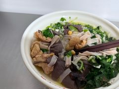 -文山荷鲜居(翠湖店)