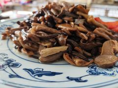 -天天向上素食餐厅(五台山店)