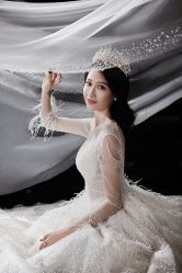 -雪中彩影婚纱摄影·微光艺术中心