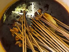 -拈签一笑黄牛肉辣卤串串