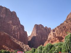 -天山神秘大峡谷