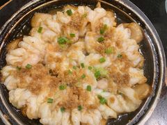 蒜蓉开边虾-东口码头·烧鸽子·鱼头泡饼·地方菜(金鹰悦城店)