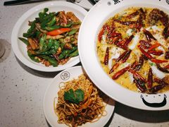 -江渔儿酸菜鱼(映月湖环宇城店)