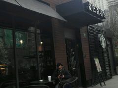 -星巴克(西藏路店)