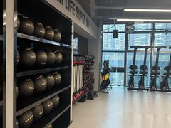 -超级猩猩健身·团课(铁机路迅博店)