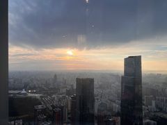 -云端西餐厅(南宁龙光那莲豪华精选酒店)