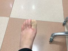 -世龙世家灰指甲鸡眼脚气甲沟炎跖疣护理(通州店)