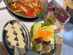 -王奋斗贵州酸汤牛肉火锅