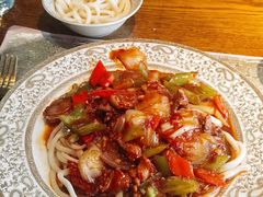 新疆拌面-迪拜杭州风味音乐餐厅(杭州首店 湖滨步行街店)