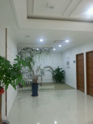 -康容堂·专业祛痘·皮肤管理中心