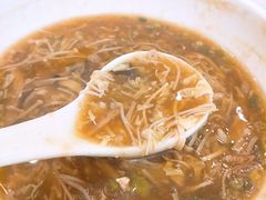 老青岛酸辣汤-开海·红岛海鲜虾水饺(石老人店)