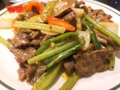 -乾坤饭店