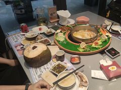 -椰小鸡·琼州糟粕醋·火锅(美兰缤纷城店)