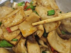 -江城燕子大排档(江汉路步行街店)