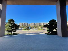 -七彩云南古滇温泉山庄