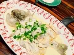 -粤·向群饭店(麓景路店)
