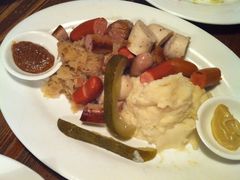 -宝莱纳啤酒花园餐厅PAULANER BRAUHAUS Nanjing(广州路店)