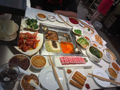 四宫格锅底-海底捞火锅(巴黎春天浦建店)