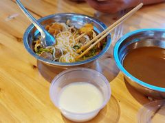 -柳州肥姨妈大骨螺蛳粉(老闵行店)