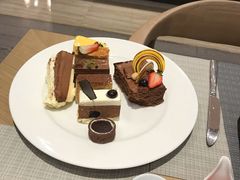 甜品自助-陆家嘴万怡酒店·万荟轩