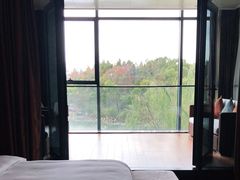 -上海怡沁园度假酒店