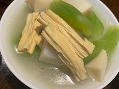 古城腌笃鲜-咸亨酒店