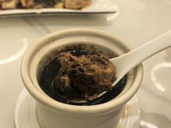 黑蒜炖肉汁汤/位-君海悦酒楼