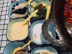-董眼镜火锅(洪崖洞总店)