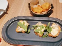 -必胜客(蚌埠东海万达店)