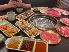 -梨花甄选自助烤肉(小寨原力场店)