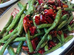 老干妈豆角-俏湘私房菜(国贸店)