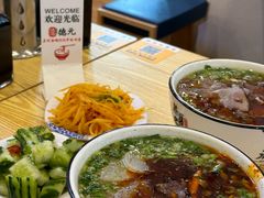 -德元兰州纯汤牛肉面