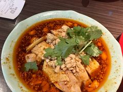 -胖哥俩肉蟹煲(上海悦荟广场店)