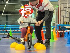 -八爪矩阵极限运动馆·儿童平衡车·感统训练(南海子公园校区)