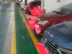 场地-爱琴海购物公园-地下停车场
