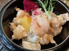 凤梨虾球-穹六人间 people 6(岳阳路店)