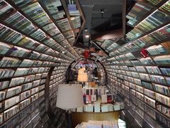 -钟书阁(珍园店)