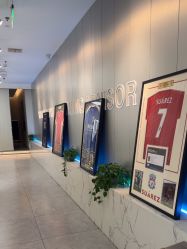 -PE SALON