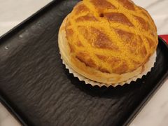 芝士爆浆菠萝包-新世界餐厅(万达店)