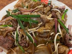 牛肉炒陈村粉-正德顺順德雙皮奶(中信店)