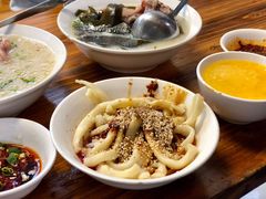 -中和裴氏蹄花(府河路店)