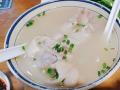 -易老妈蹄花.创于1935(总店)