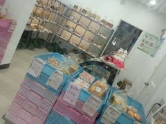 -黑森林饼皇(石龙路总店)