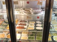 面包甜点陈列柜-川成串·自助串串香火锅(朝阳店)